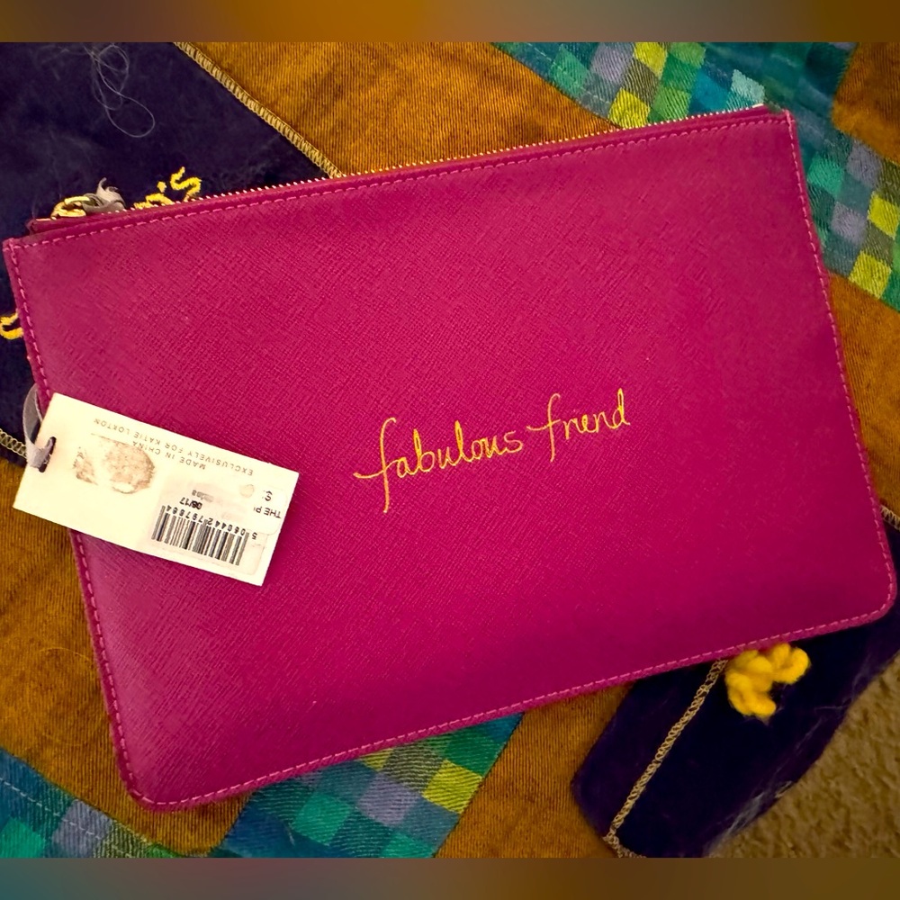 Makeup / jewelry zipper pouch NWT!
